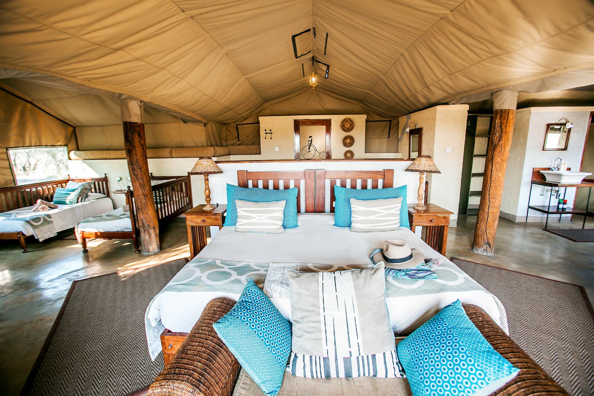 The Hide Safari Camp Hotel Dete Exterior foto